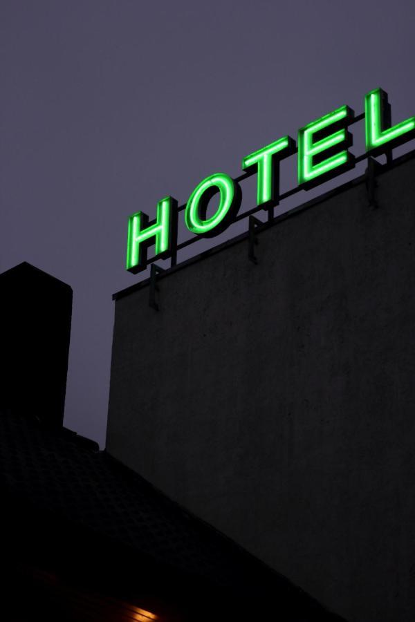 Hotel Gruener Baum Bretzenheim Zewnętrze zdjęcie