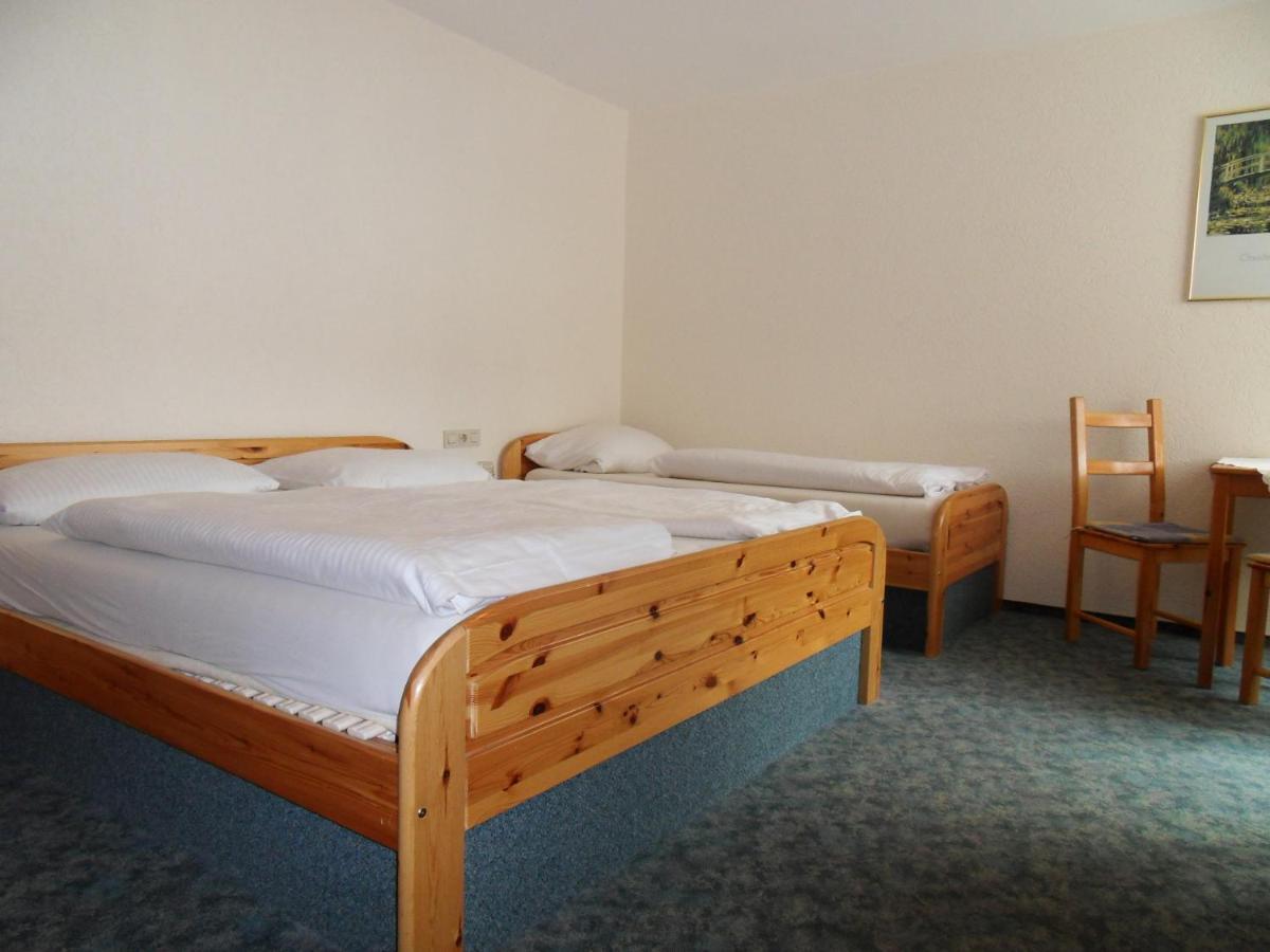 Hotel Gruener Baum Bretzenheim Zewnętrze zdjęcie